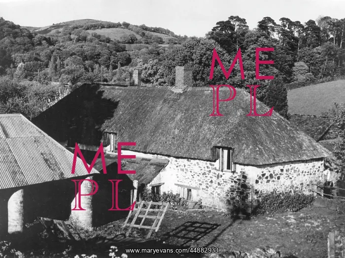 : SOMERSET FARMSTEAD : SOMERSET FARMSTEAD
