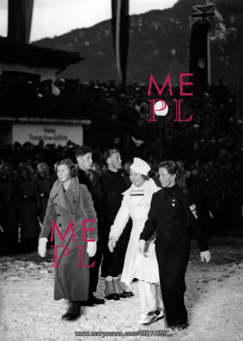  : Sonja Henie