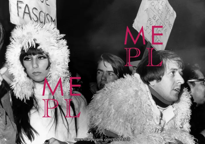 : Sonny & Cher at Sunset Strip demonstration : Sonny & Cher at Sunset Strip demonstration