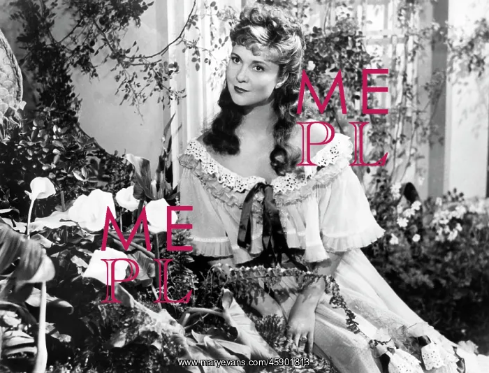 : Sophie Desmarets - actress : Sophie Desmarets - actress