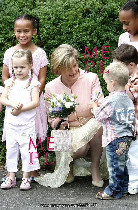 : Sophie Rhys-Jones : Sophie Rhys-Jones