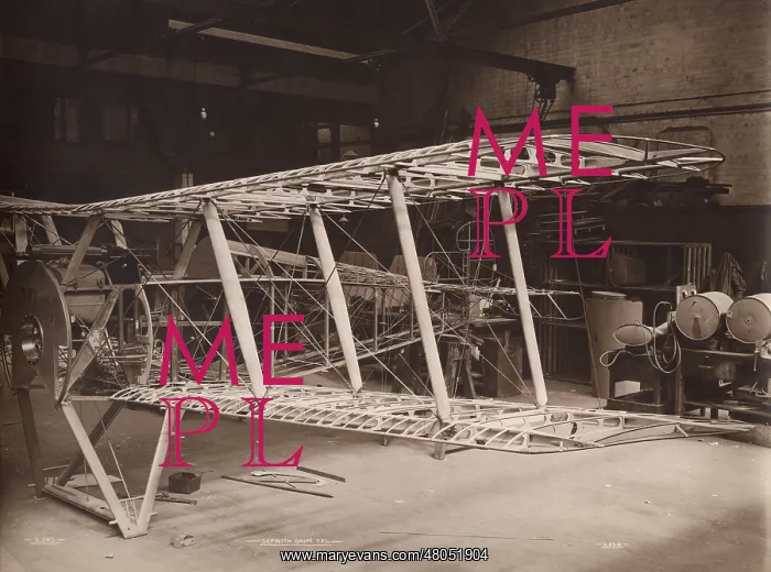 : Sopwith 7F1 Snipe E7987 during construction : Sopwith 7F1 Snipe E7987 during construction