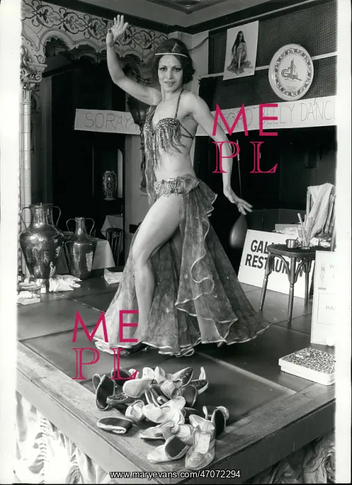 : Soraya, record-breaking belly dancer : Soraya, record-breaking belly dancer