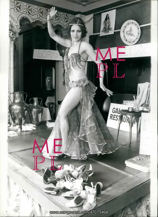 : Soraya, record-breaking belly dancer : Soraya, record-breaking belly dancer