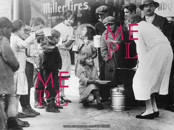 : Soup distribution to the children of the unemployed in the U : Soup distribution to the children of the unemployed in the U