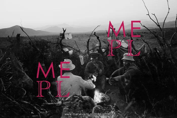 : South Africa, The Cape, 1990s. Old men around a fire : South Africa, The Cape, 1990s. Old men around a fire