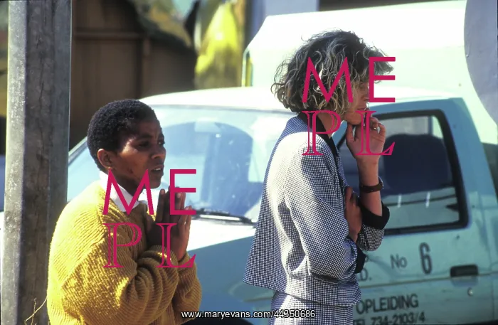: South Africa, Germiston, 25th April, 1994: Two residents : South Africa, Germiston, 25th April, 1994: Two residents