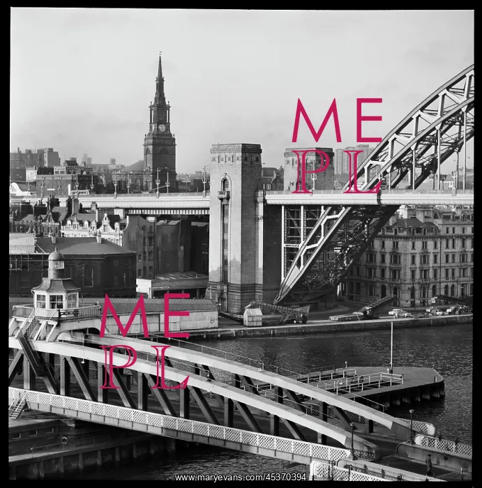 : South bank of the River Tyne : South bank of the River Tyne