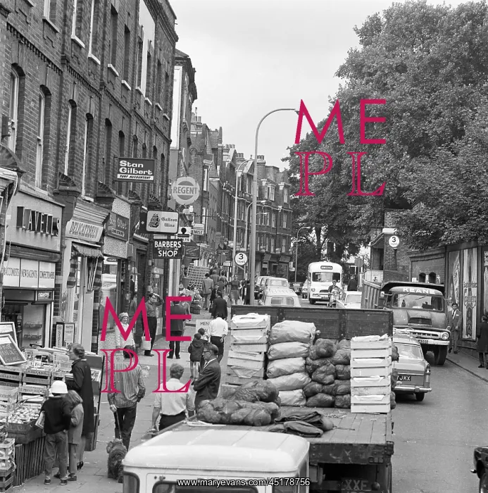: South End Road, London : South End Road, London