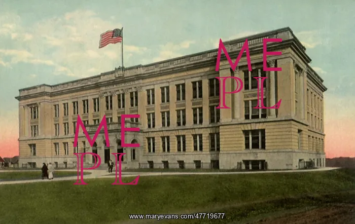 : South High School. Youngstown : South High School. Youngstown