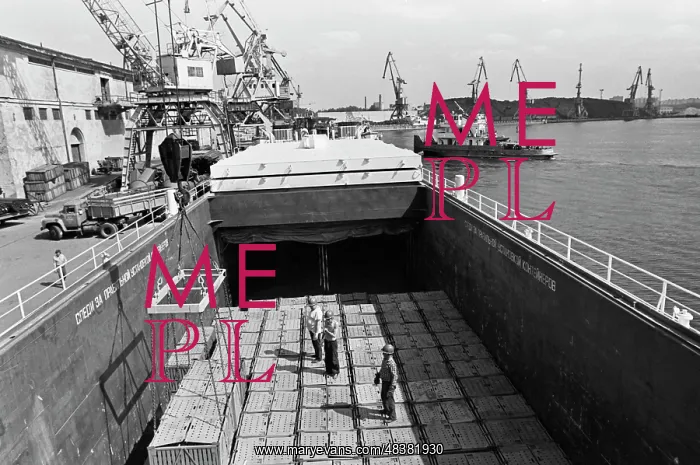 : South port : South port