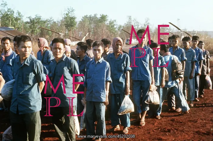 : South Vietnamese POWS released. Members ? : South Vietnamese POWS released. Members ?