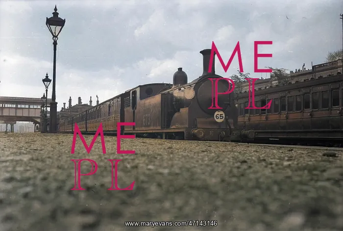 : Southern steam engine in a station : Southern steam engine in a station