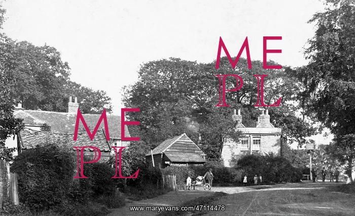 : Southgate Bourne Hill London