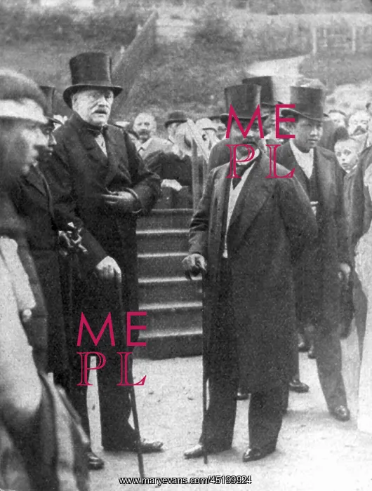 : Sovereign Otto von Bismarck : Sovereign Otto von Bismarck
