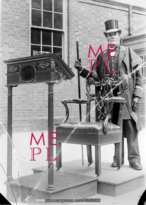 : Sovereign's Chair, St. Anne's : Sovereign's Chair, St. Anne's