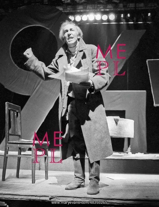  : Soviet actor Valentin Nikulin on stage at Sovremennik, 1985