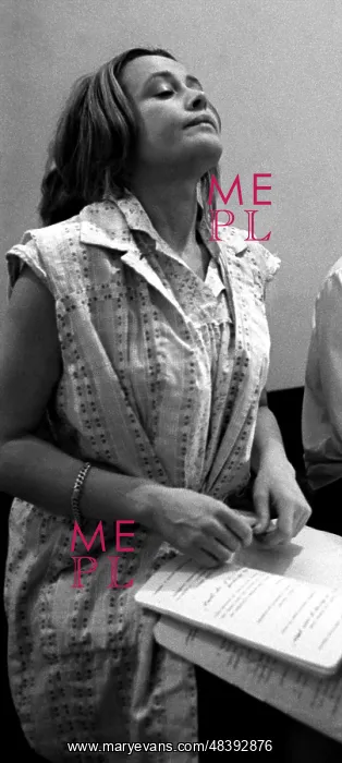 : Soviet actress Marina Neyolova, 1977 : Soviet actress Marina Neyolova, 1977