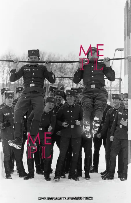 : Soviet Army : Soviet Army