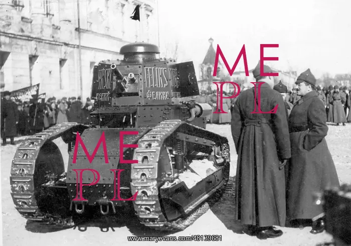 : Soviet Army tank, 1928 : Soviet Army tank, 1928