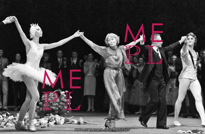 : Soviet ballet dancer Galina Ulanova on stage at : Soviet ballet dancer Galina Ulanova on stage at
