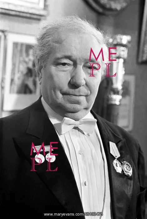 : Soviet bass M. Mikhailov : Soviet bass M. Mikhailov