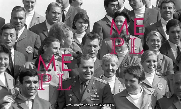 : Soviet cosmonaut Gherman Titov with Soviet Olympic : Soviet cosmonaut Gherman Titov with Soviet Olympic