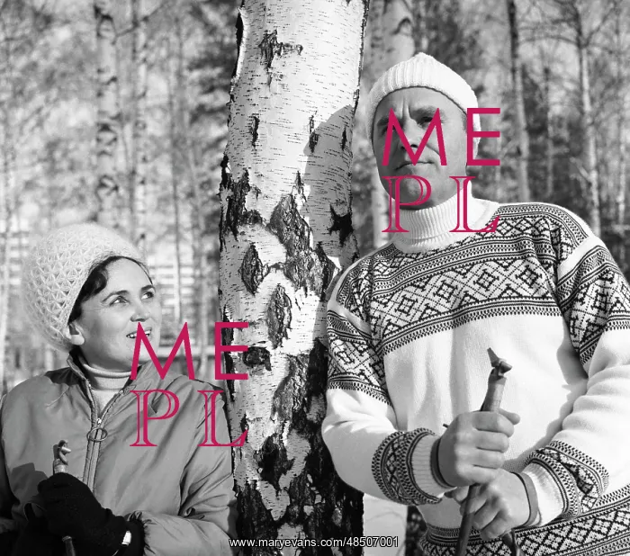 : Soviet cosmonaut Vladimir Shatalov skiing with : Soviet cosmonaut Vladimir Shatalov skiing with