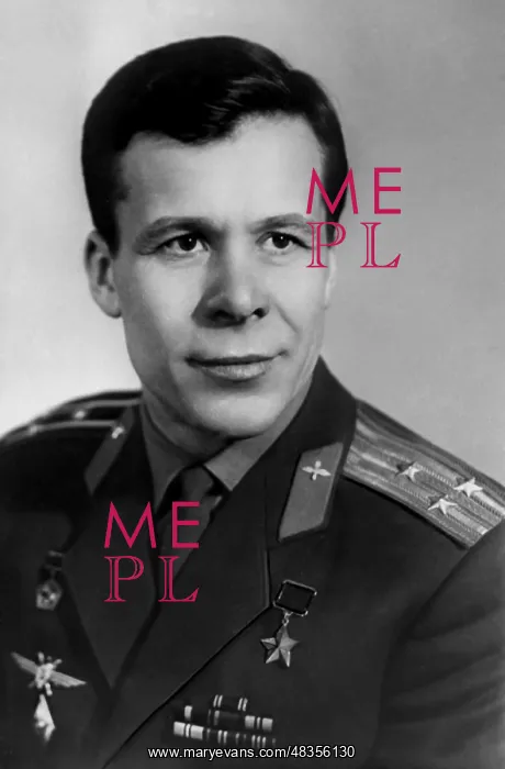 : Soviet cosmonaut Yevgeny Khrunov, 1969 : Soviet cosmonaut Yevgeny Khrunov, 1969
