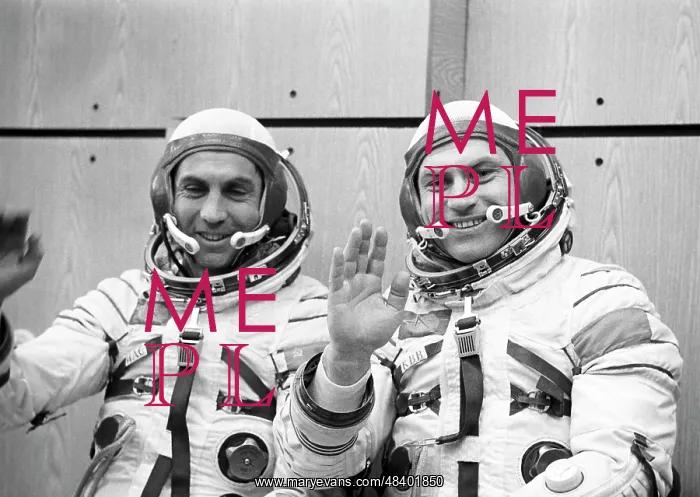 : Soviet cosmonauts Aleksandr Ivanchenkov and Vladimir : Soviet cosmonauts Aleksandr Ivanchenkov and Vladimir