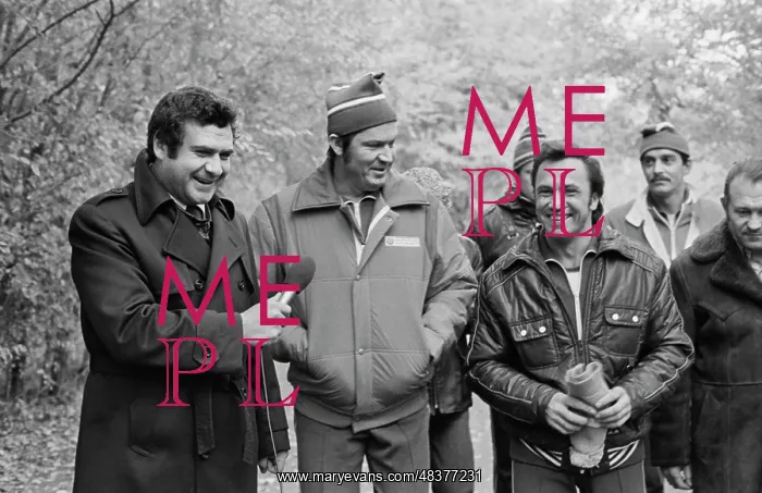 : Soviet cosmonauts Valery Ryumin and Leonid Popov : Soviet cosmonauts Valery Ryumin and Leonid Popov
