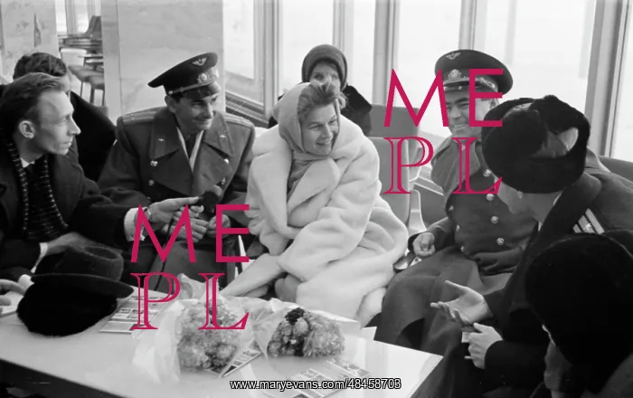 : Soviet cosmonauts at Vnukovo airport : Soviet cosmonauts at Vnukovo airport