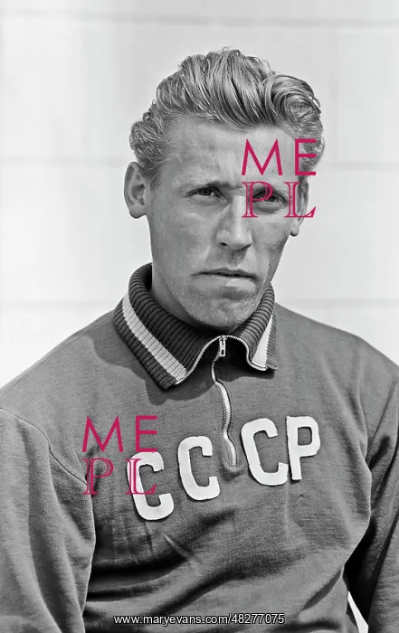 : Soviet cycler Viktor Kapitonov, 1957 : Soviet cycler Viktor Kapitonov, 1957