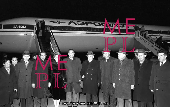 : Soviet Deputy Premier Heydar Aliyev returning : Soviet Deputy Premier Heydar Aliyev returning
