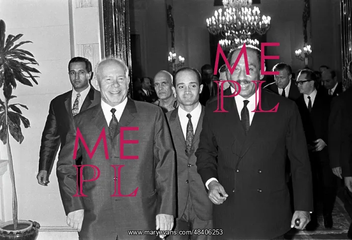 : Soviet-Egyptian bilateral talks at Koubbeh Palace : Soviet-Egyptian bilateral talks at Koubbeh Palace