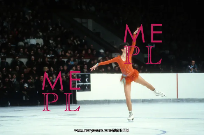 : Soviet figure skater Yelena Vodorezova, 1982 : Soviet figure skater Yelena Vodorezova, 1982