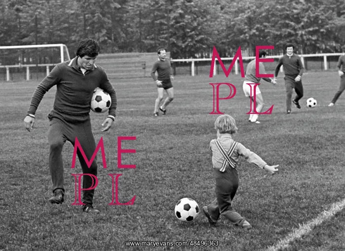 : Soviet footballer Viktor Zubkov at Higher School : Soviet footballer Viktor Zubkov at Higher School
