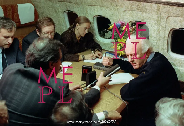 : Soviet foreign minister Eduard Shevardnadze, 1990 : Soviet foreign minister Eduard Shevardnadze, 1990