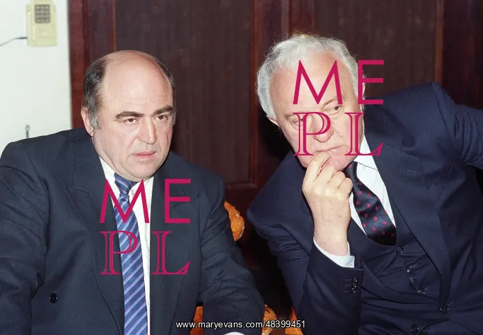 : Former Soviet Foreign Minister Eduard Shevardnadze : Former Soviet Foreign Minister Eduard Shevardnadze