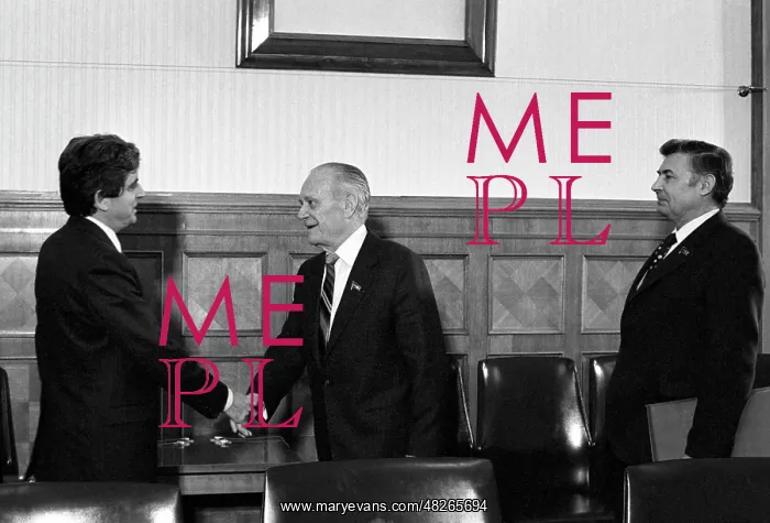 : Soviet-French negotiations in Kremlin, 1982 : Soviet-French negotiations in Kremlin, 1982