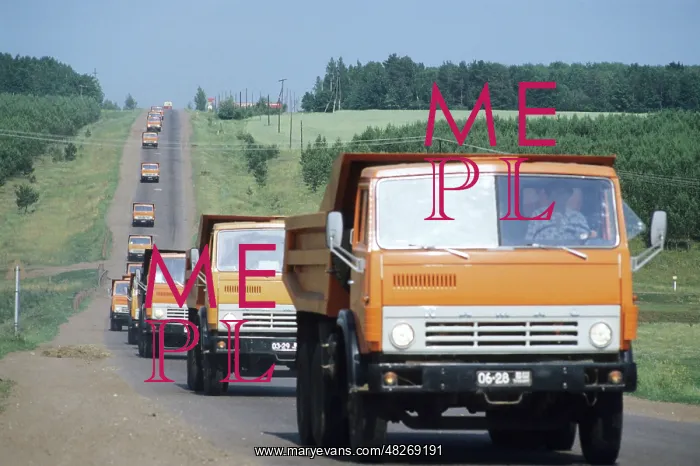 : Soviet KamAZ -5511 dump trucks in Bashkiria, 1982 : Soviet KamAZ -5511 dump trucks in Bashkiria, 1982