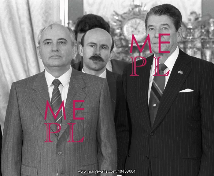 : Soviet leader Gorbachev and US President Reagan : Soviet leader Gorbachev and US President Reagan