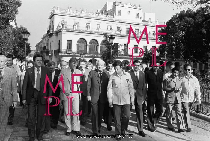 : Soviet leader Konstantin Chernenko visits Cuba : Soviet leader Konstantin Chernenko visits Cuba