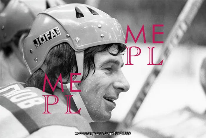 : Soviet national ice hockey team forward Valeri : Soviet national ice hockey team forward Valeri