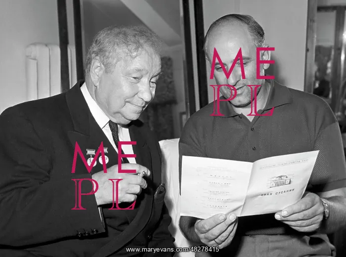 : Soviet opera singers Maxim Mikhailov and Ivan Petrov : Soviet opera singers Maxim Mikhailov and Ivan Petrov