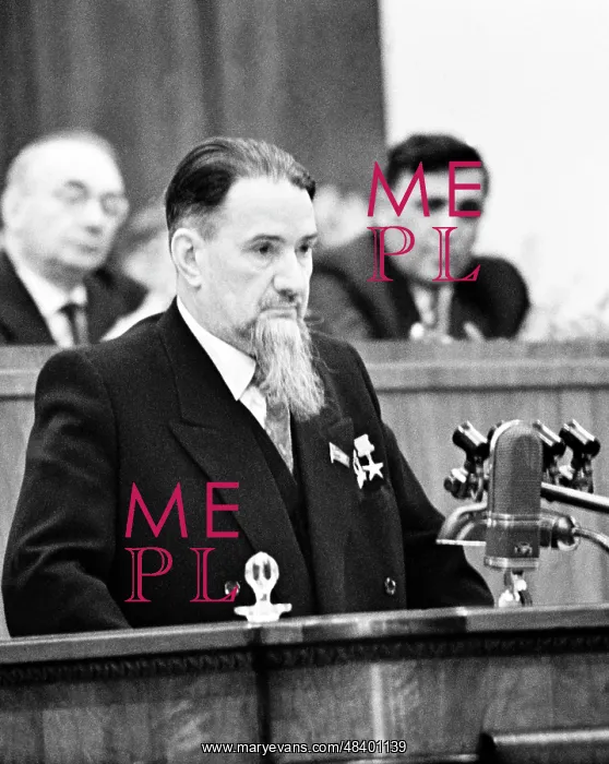 : Soviet physicist Igor Kurchatov at 4th Meeting : Soviet physicist Igor Kurchatov at 4th Meeting