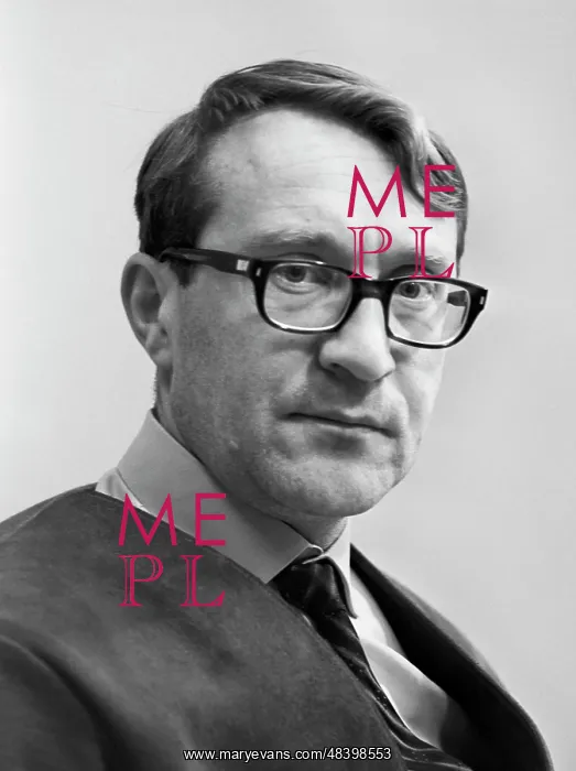: Soviet physicist Roald Sagdeev, 1969 : Soviet physicist Roald Sagdeev, 1969