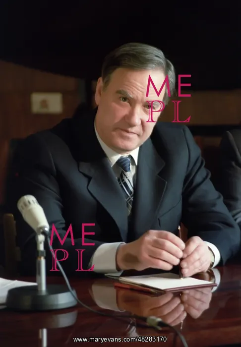 : Soviet physicist Sergei Kapitsa, 1984 : Soviet physicist Sergei Kapitsa, 1984