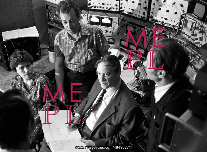 : Soviet physicist Sergei Kapitsa, 1985 : Soviet physicist Sergei Kapitsa, 1985