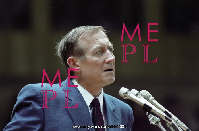 : Soviet poet Yevgeny Yevtushenko at Central Lenin : Soviet poet Yevgeny Yevtushenko at Central Lenin